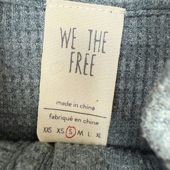 We The Free Sweater Womens Small Green Waffle Knit Henley Button Mock Neck - Picture 3 of 7